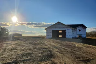 754 190th St, Baldwin, WI 54002 - Photo 9