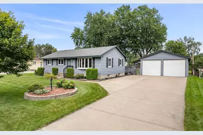 7212 Oliver Avenue N, Brooklyn Center, MN 55430 - Photo 1
