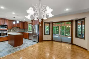 18408 Timber Ridge Dr, Minnetonka, MN 55345 - Photo 15