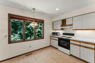 18408 Timber Ridge Dr, Minnetonka, MN 55345 - Photo 55