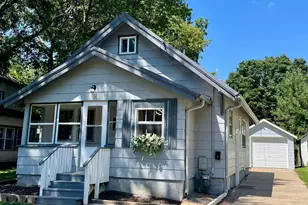 809 6th Ave SE, Austin, MN 55912 - Photo 1