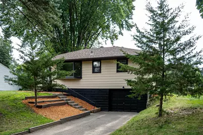 559 Granite Avenue N, Oakdale, MN 55128 - Photo 1