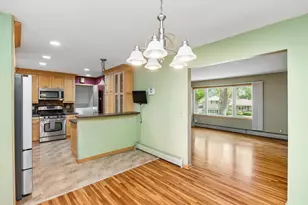 10930 Radisson Dr, Burnsville, MN 55337 - Photo 17