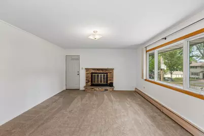 10930 Radisson Drive, Burnsville, MN 55337 - Photo 5