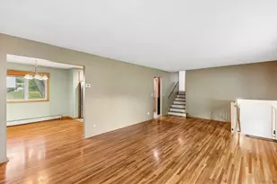 10930 Radisson Dr, Burnsville, MN 55337 - Photo 11