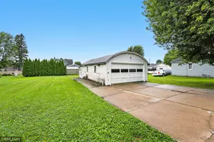 271 W Hudson St, Mondovi, WI 54755 - Photo 39