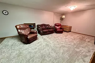 19118 Aspen Ave, Tracy, MN 56175 - Photo 31