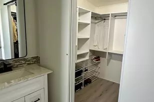 112 Kingsway Dr, North Mankato, MN 56003 - Photo 11