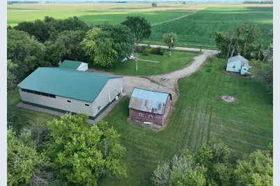 6045 50th Avenue NW, Montevideo, MN 56265 - Photo 3