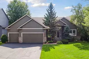 10521 Golden Eagle Trail, Woodbury, MN 55129 - Photo 1