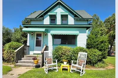 304 Lincoln Avenue NW, Twin Valley, MN 56584 - Photo 1