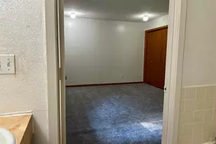 23040 Packard St NE, East Bethel, MN 55005 - Photo 21