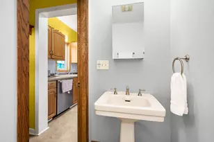 1303 Randolph Ave, Saint Paul, MN 55105 - Photo 19