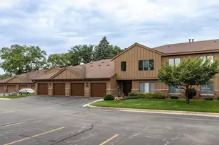 1908 Lakeview Ct SW, Rochester, MN 55902 - Photo 1