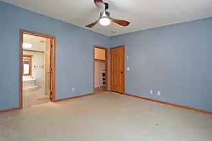 1367 Birchview Dr, Maplewood, MN 55119 - Photo 13