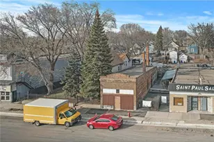 1039 Hudson Rd, Saint Paul, MN 55106 - Photo 1