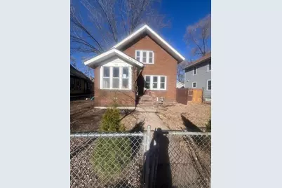 107 Winnipeg Avenue, Saint Paul, MN 55117 - Photo 1