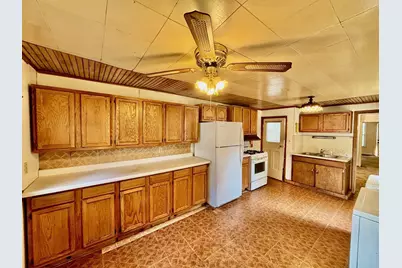 551 Saint Clair Avenue, Saint Paul, MN 55102 - Photo 1