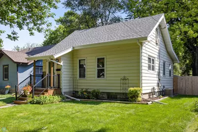 1218 13 1/2 Street S, Fargo,  58103 - Photo 1
