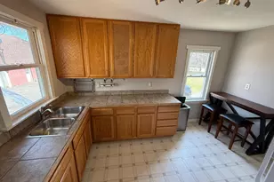 924 81st Ave N, Brooklyn Park, MN 55444 - Photo 5