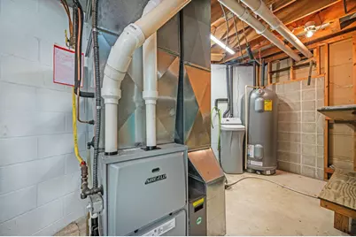 630 E 13th Street, Blue Earth, MN 56013 - Photo 39