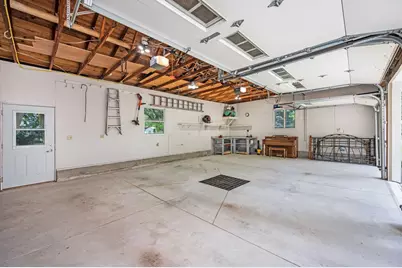 630 E 13th Street, Blue Earth, MN 56013 - Photo 41