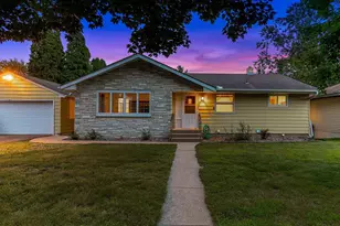 1714 Duluth St, Maplewood, MN 55109 - Photo 1