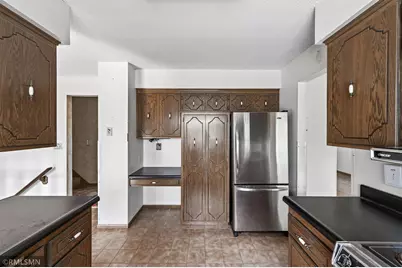 6518 W River Road, Brooklyn Center, MN 55430 - Photo 15