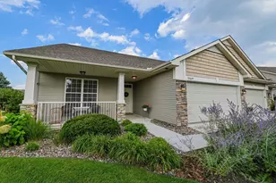 10639 Kingsfield Ln, Woodbury, MN 55129 - Photo 1
