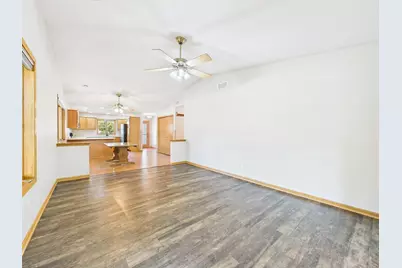 600 Boulevard Avenue NE, Montgomery, MN 56069 - Photo 13