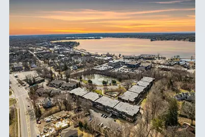 205 Barry Avenue S #208, Wayzata, MN 55391 - Photo 1