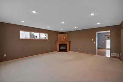 2405 18th Avenue SE, Saint Cloud, MN 56304 - Photo 9