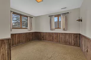 726 Hassan St SE, Hutchinson, MN 55350 - Photo 21