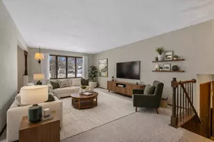 726 Hassan St SE, Hutchinson, MN 55350 - Photo 3