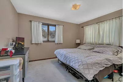 726 Hassan Street SE, Hutchinson, MN 55350 - Photo 41