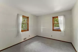 1905 W 140th St, Burnsville, MN 55337 - Photo 23