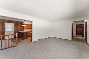 1905 W 140th St, Burnsville, MN 55337 - Photo 17