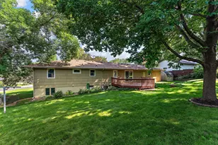 1905 W 140th St, Burnsville, MN 55337 - Photo 11