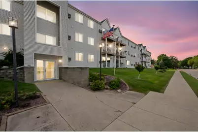 101 Albion Avenue #202, Fairmont, MN 56031 - Photo 1