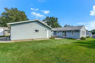1050 Carlton Ave, Faribault, MN 55021 - Photo 31