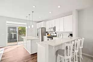 11601 82nd Ave N, Maple Grove, MN 55369 - Photo 9