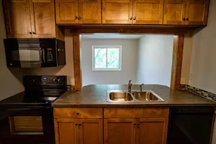 4848 Grenwich Trail N, Oakdale, MN 55128 - Photo 5