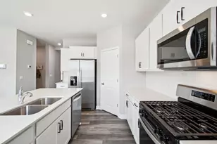 17033 Draper Wy, Lakeville, MN 55044 - Photo 9