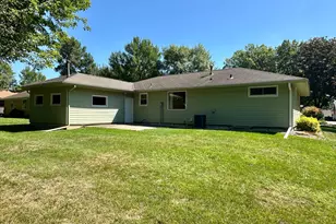 1115 Elmhurst Ave, Luverne, MN 56156 - Photo 5