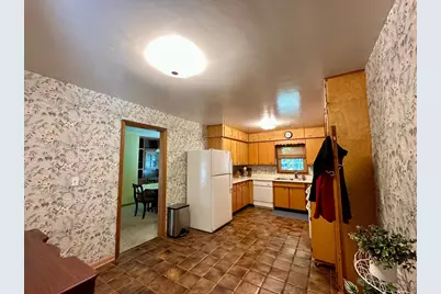 1115 Elmhurst Avenue, Luverne, MN 56156 - Photo 7