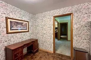 1115 Elmhurst Ave, Luverne, MN 56156 - Photo 9