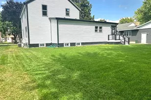 120 W Okabena St, Worthington, MN 56187 - Photo 25