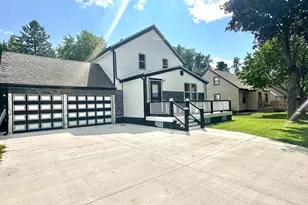 120 W Okabena St, Worthington, MN 56187 - Photo 1