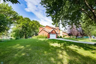 3901 S Rivershore Dr, Moorhead, MN 56560 - Photo 7