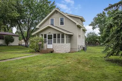 4026 Xenia Avenue N, Robbinsdale, MN 55422 - Photo 1